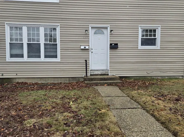 137 Waterman St #1, Manchester, NH 03103