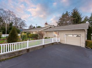 3011 NE 32nd Dr, Lincoln City, OR 97367