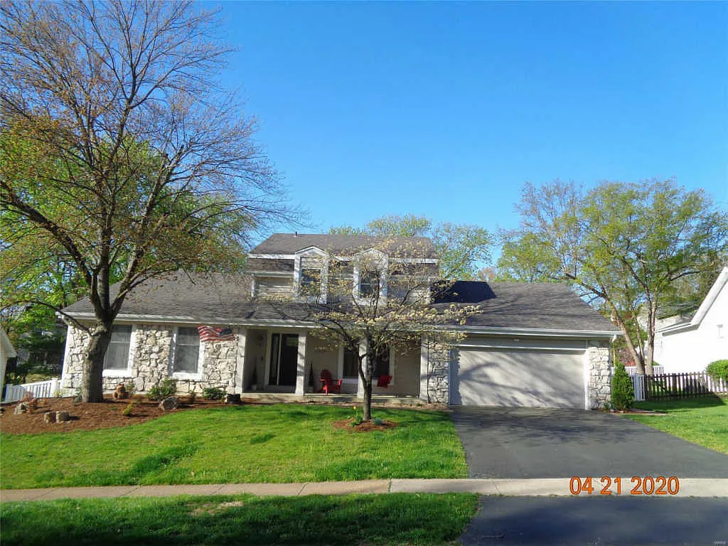 1929 Cedarmill Dr photo 1