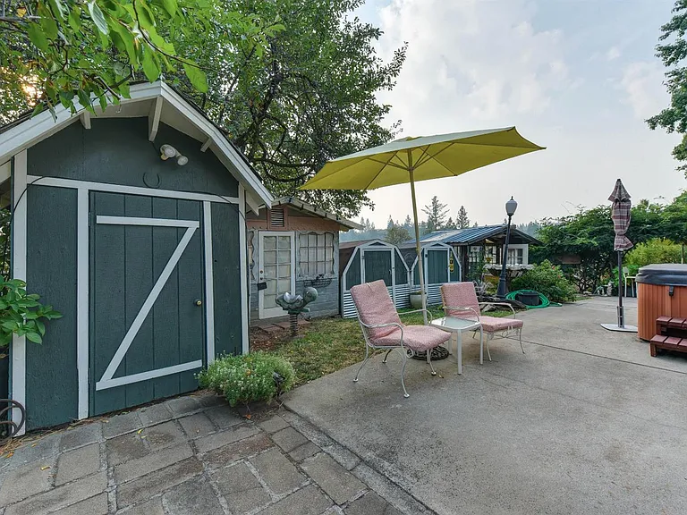 1155 Swanson Ln — Photo 54