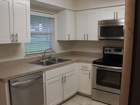 5th image of 36034 E Spring Lake Blvd