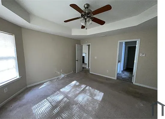 3 bed, 1466 sqft, $2,200 — Photo 3