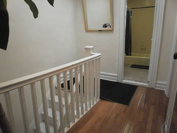 5th image of 3238 85th St
