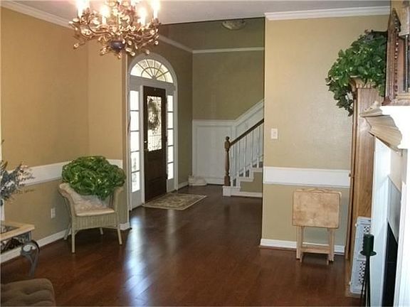 5th image of 22530 Walden Way