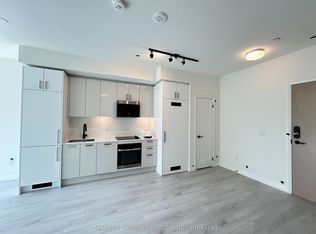 280 Dundas St W #906, Toronto, ON M5A 3W1