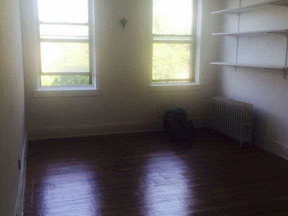 4th image of 262 Clinton Ave APT 6