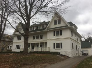 3758 Washington St, Kansas City, MO 64111