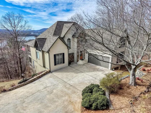 343 Dan Knob Dr, Hayesville, NC 28904