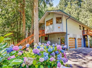 11 Bishop Hill Rd, Chimacum, WA 98325