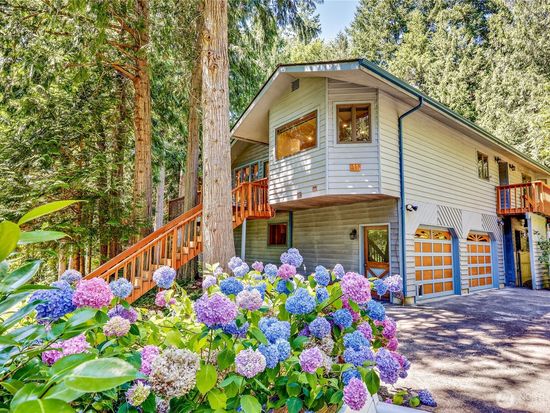 11 Bishop Hill Road, Chimacum, WA 98325