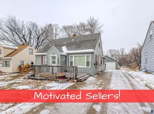 2620 W 18th St, Sioux Falls, SD 57104