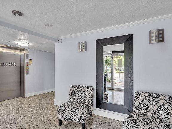 2nd image of 8001 Crespi Blvd APT 4B