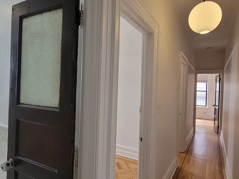 570 5th St #3 — Photo 12