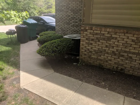 8102 Windham Lake Way, Indianapolis, IN 46214