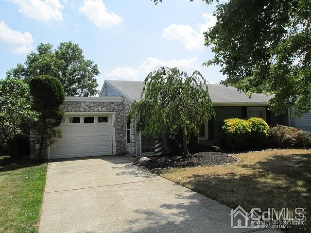 1st image of 107 Chatham Dr #A