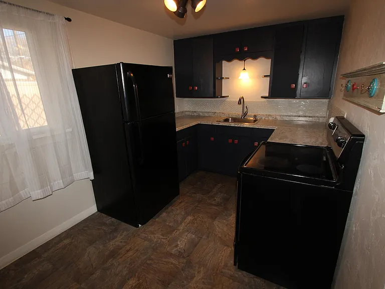 625 Chipeta Ave #1 — Photo 1