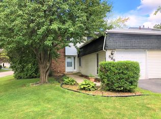 588 Sharon Way, Bolingbrook, IL 60440