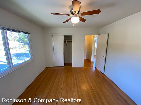 4th image of 1080 Fremont St #3