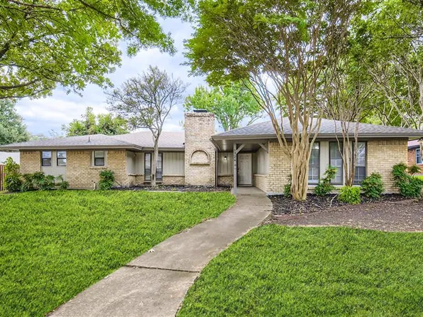 1724 Midcrest Dr, Plano, TX 75075