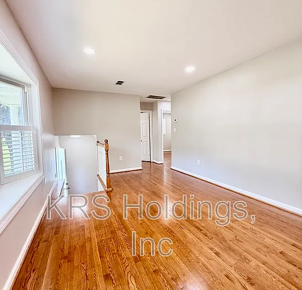 3931 Forestdale Ave — Photo 3