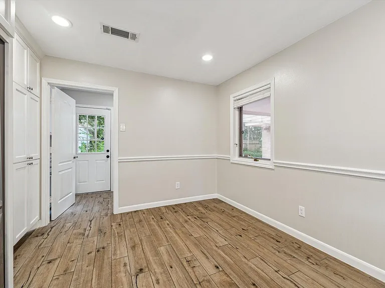 5118 Indigo St — Photo 11