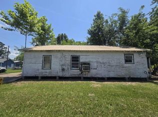 203 Cedar Cir, New Caney, TX 77357
