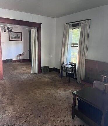 5th image of 406 N Francis Ave