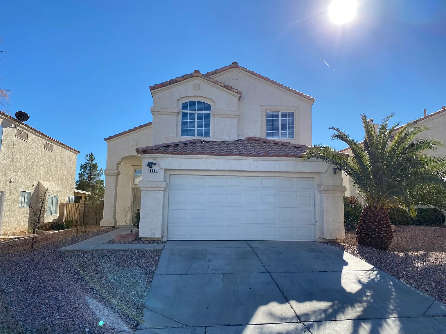 3 bed, 1633 sqft, $2,150 — Photo 1