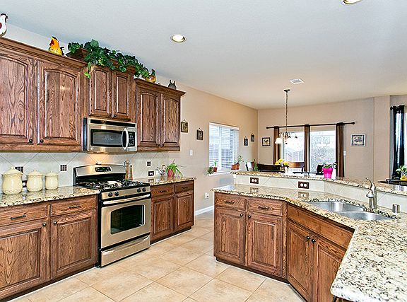 5th image of 2317 Elm Valley Dr