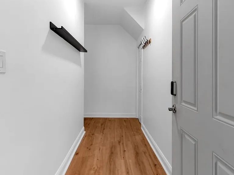 45 Seymour Ave #1 — Photo 9