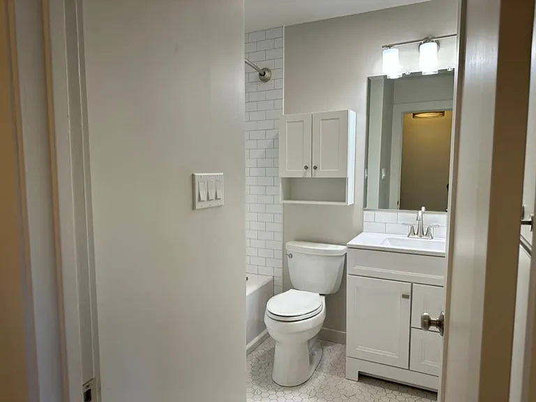 19 Pixley Ave — Photo 29