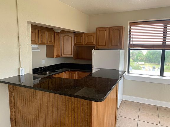 3rd image of 311 W Ashley St APT 507