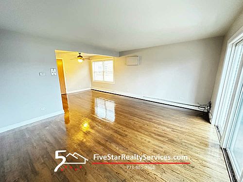 3rd image of 5727 S Kenton Ave APT 3S