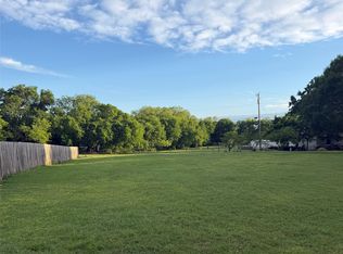108 Bezner St, Lindsay, TX 76250