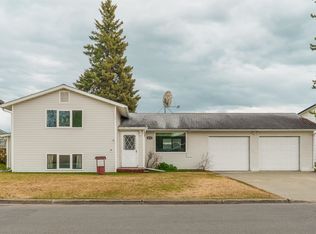 3010 Riverview Dr, Fairbanks, AK 99709