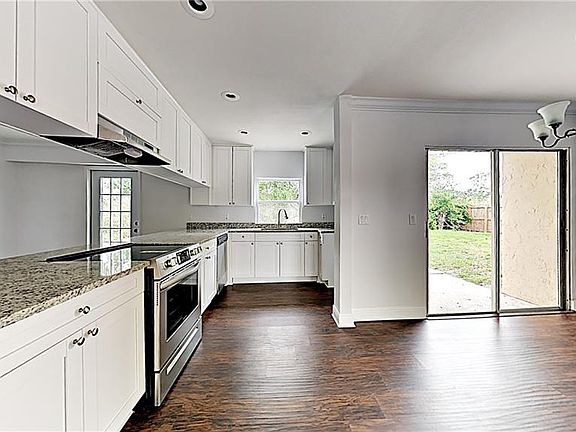 5th image of 7822 Lakeside Blvd