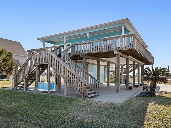 2nd image of 13239 Gulf Beach Dr