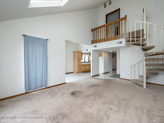 5th image of 1660 Bay Boulevard #105