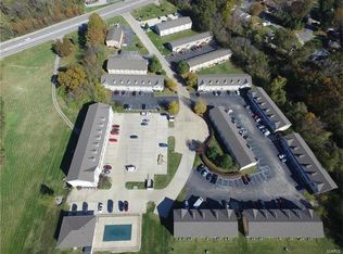 1690 Shadow Ridge Ct APT 6, Belleville, IL 62221