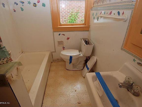 5th image of 1169 Owen Ave