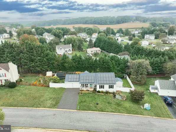 42 Brook Hollow Ave, Felton, PA 17322