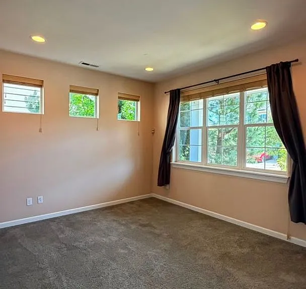 19506 36th Dr SE — Photo 6