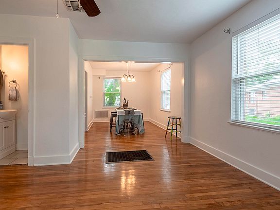 5th image of 634 Carol Marie Dr #634
