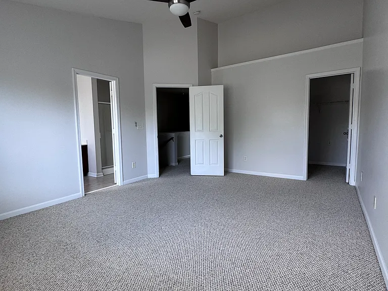 9415 Rosewood Meadow Ln — Photo 15