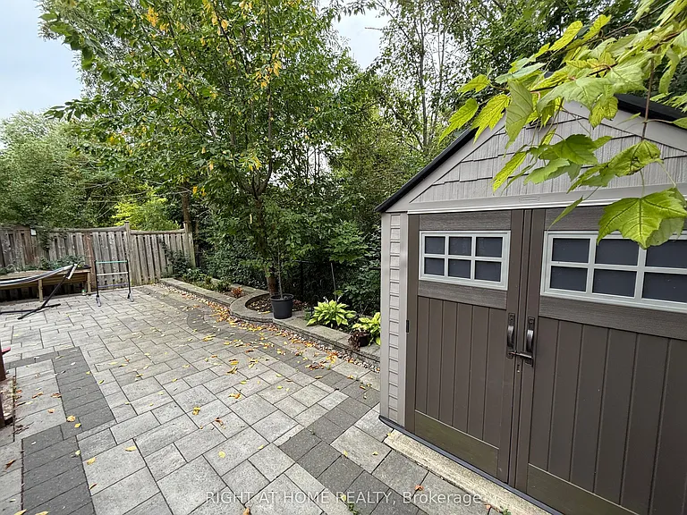 57 Bayswater Ave — Photo 37