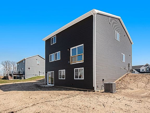 2nd image of 653 Petoskey Stone Dr