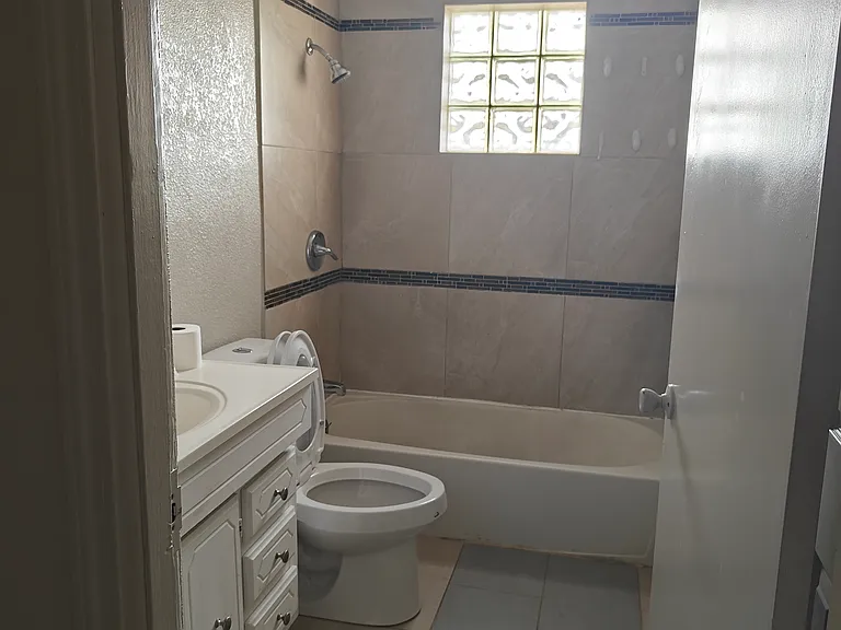 108 Peach St — Photo 8