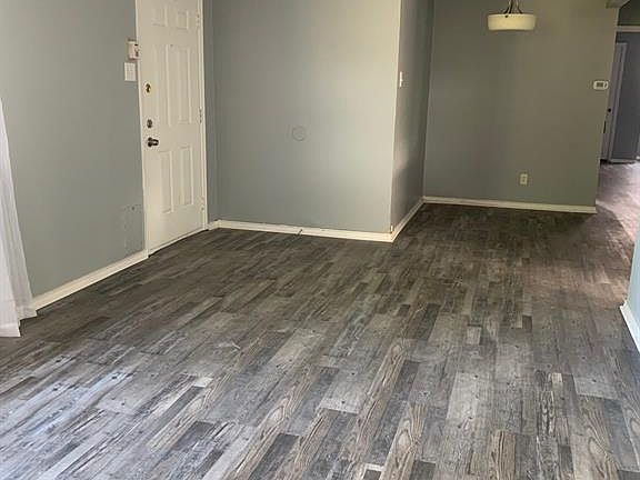4th image of 607 Crestside Dr