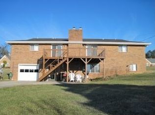 140 Grapevine Trl, Greeneville, TN 37745