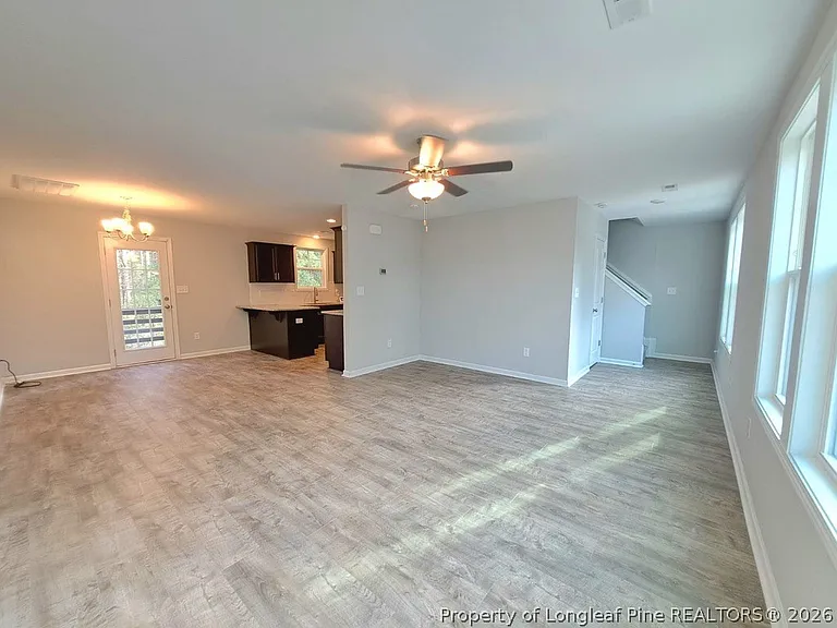1117 Bombay Dr — Photo 8